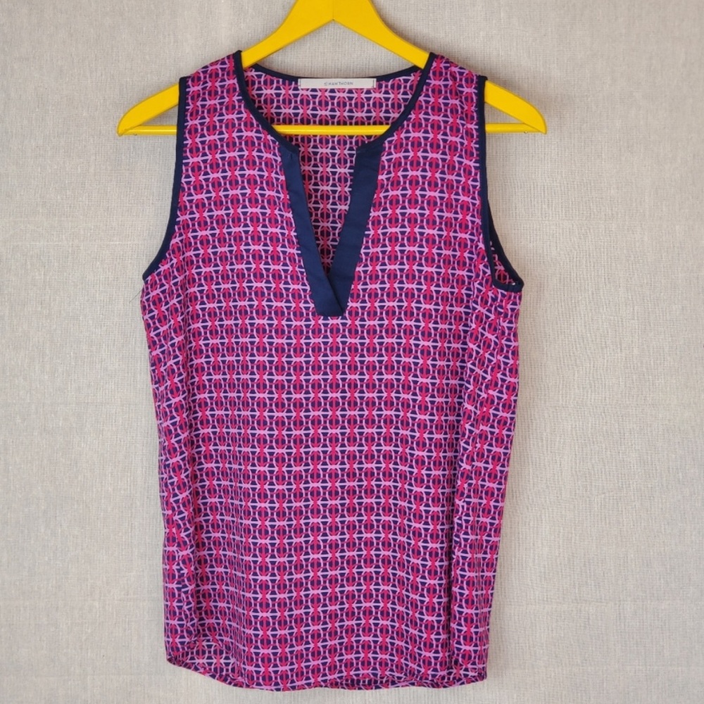 ☆☆ 41 Hawthorn V-Neck Tank Size XS Navy Blue, Red & Pink Geometric Print